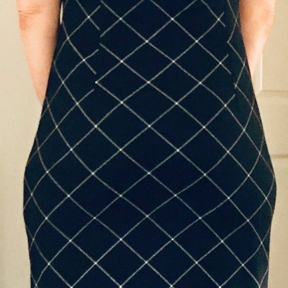 Sharagano Sleeveless Dress - Picture 3 of 7